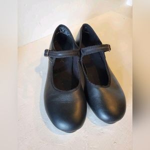 CAPEZIO Dance Tap Shoes size 6 GUC